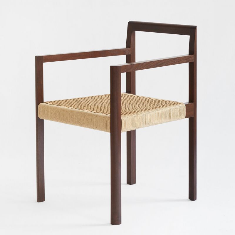 DENSEN ARM CHAIR